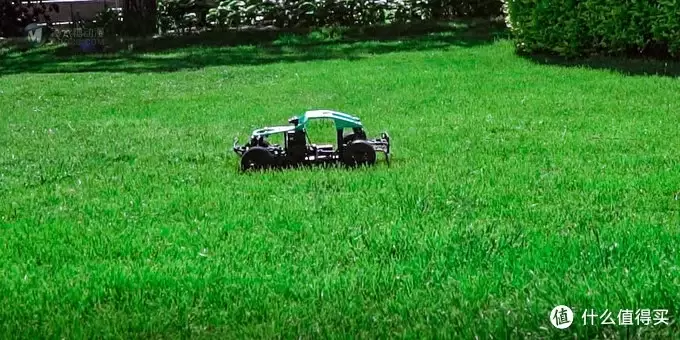感受第一视角的赛车体验，感玩工场 途S1 FPV无人车上手评测
