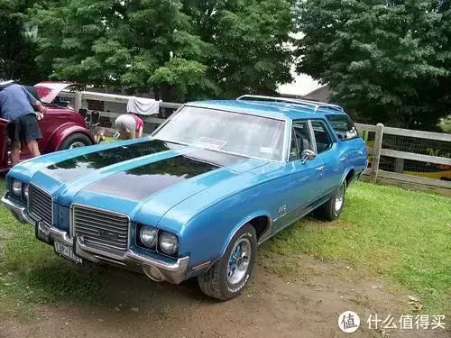MATCHBOX 火柴盒 奥兹莫比尔 1971 OLDSMOBILE VISTA CRUISER