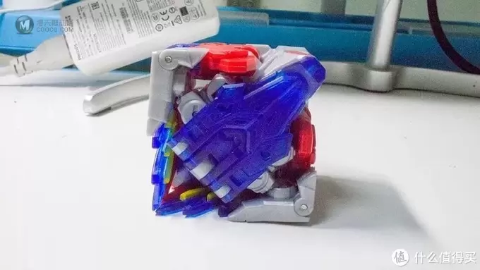 52TOYS猛兽匣系列回音爆手