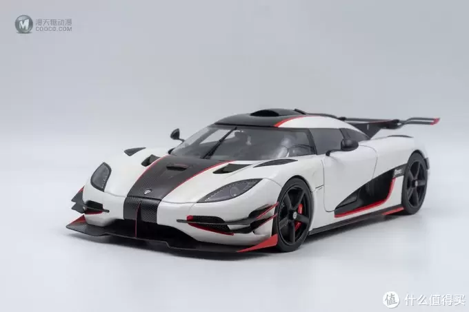 推重比1:1，马力超1000的超跑——Autoart 柯尼塞格 One:1
