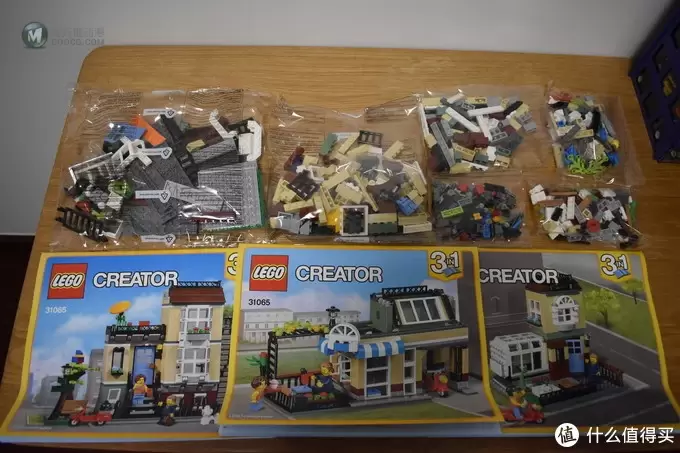 LEGO 乐高创意小街景系列 篇一：31065-公园的临街别墅（Park Street Townhouse）开箱