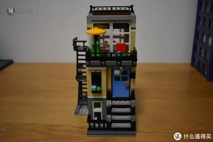 LEGO 乐高创意小街景系列 篇一：31065-公园的临街别墅（Park Street Townhouse）开箱