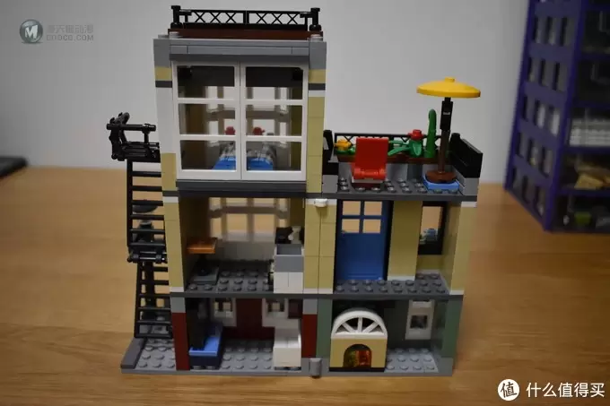 LEGO 乐高创意小街景系列 篇一：31065-公园的临街别墅（Park Street Townhouse）开箱