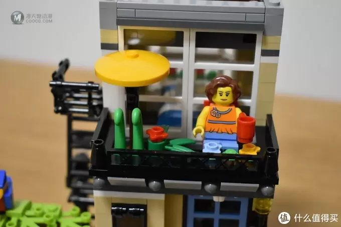 LEGO 乐高创意小街景系列 篇一：31065-公园的临街别墅（Park Street Townhouse）开箱