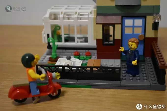 LEGO 乐高创意小街景系列 篇一：31065-公园的临街别墅（Park Street Townhouse）开箱