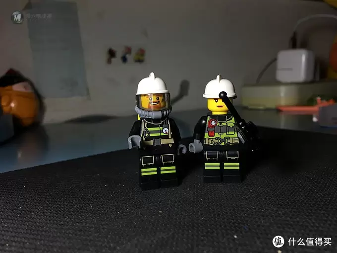 我的积木 篇一：#原创新人# LEGO 乐高 60106 消防入门 & 60107云梯消防车