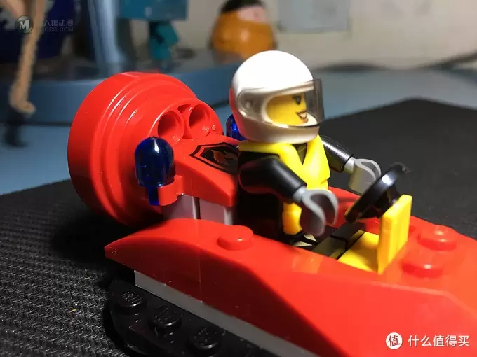 我的积木 篇一：#原创新人# LEGO 乐高 60106 消防入门 & 60107云梯消防车
