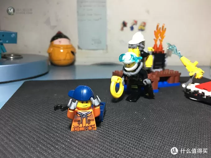 我的积木 篇一：#原创新人# LEGO 乐高 60106 消防入门 & 60107云梯消防车