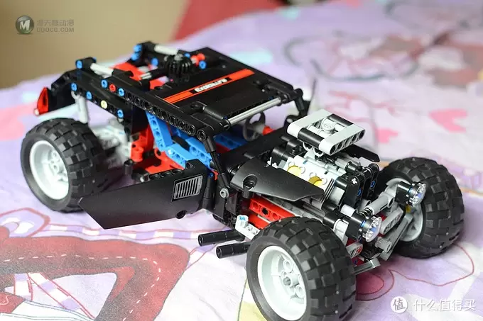 从得高到乐高-一不小心就掉坑里：decool 得高积木 3341 & LEGO 乐高42030 玩具