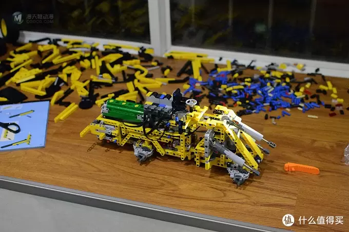 从得高到乐高-一不小心就掉坑里：decool 得高积木 3341 & LEGO 乐高42030 玩具