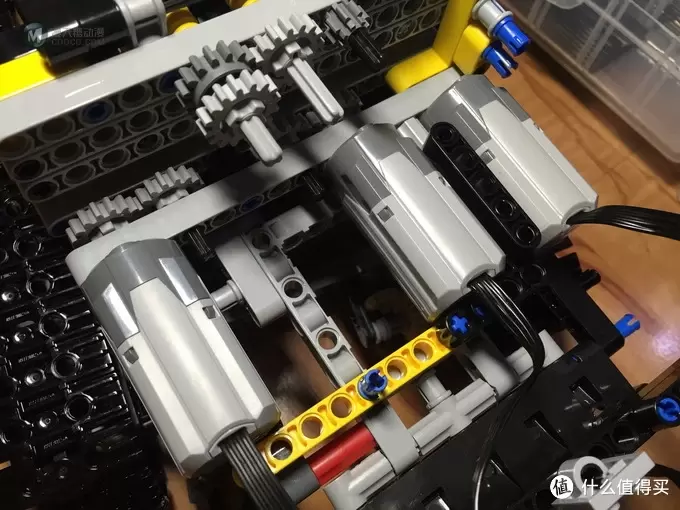 遥控乐高拼拼乐 — 不追高价绝！异色全遥控终极版LEGO 乐高 Ultimate 8043