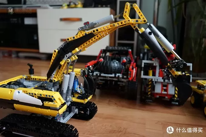遥控乐高拼拼乐 — 不追高价绝！异色全遥控终极版LEGO 乐高 Ultimate 8043