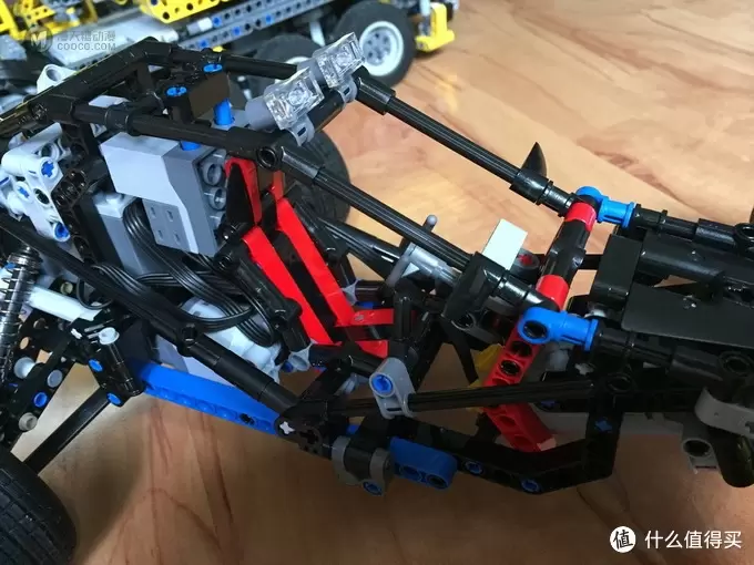 遥控乐高拼拼乐 — 复刻 Lego 乐高 荒川 Lightling Buggy 沙漠赛车