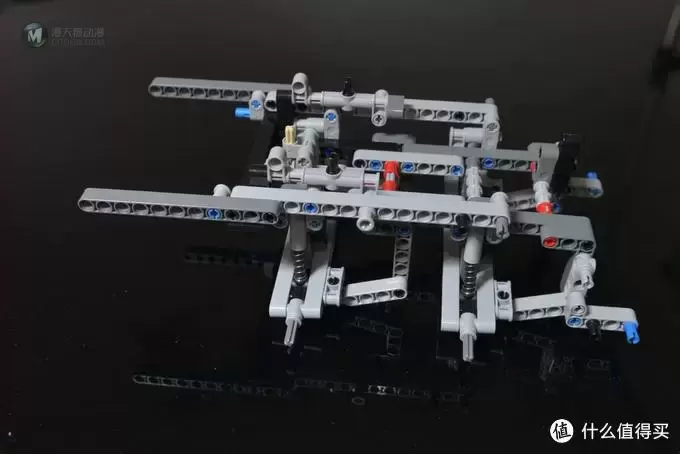 一个大龄少年的乐高之旅 篇三：LEGO 乐高 42043 卡车 伪开箱及B模式搭建过程