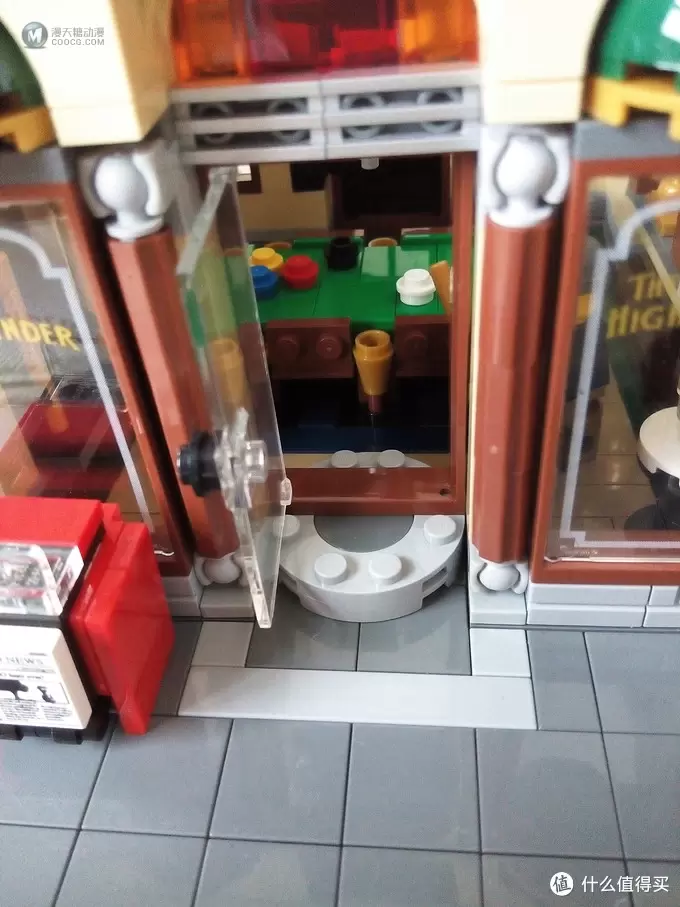 只是敷衍了事骗金币的评测：LEGO 乐高 街景 10246