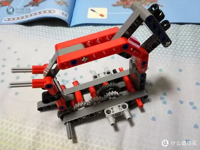 浅坑入乐高 篇三：LEGO 42036 赛道摩托A+B模式