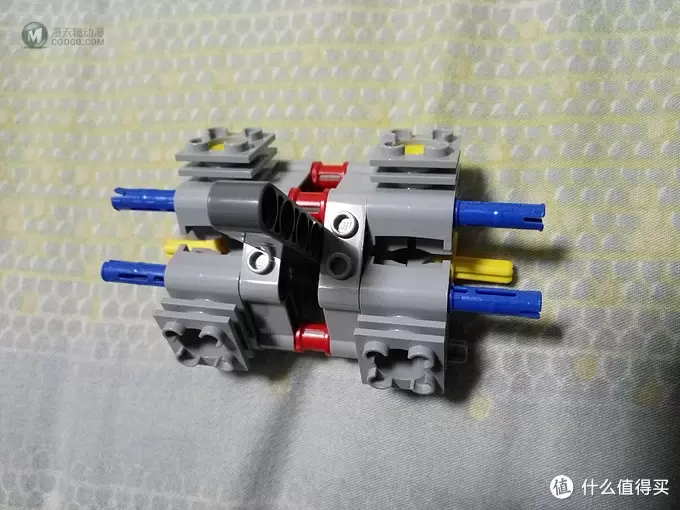 浅坑入乐高 篇三：LEGO 42036 赛道摩托A+B模式