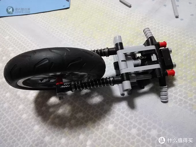 浅坑入乐高 篇三：LEGO 42036 赛道摩托A+B模式