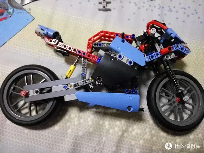 浅坑入乐高 篇三：LEGO 42036 赛道摩托A+B模式