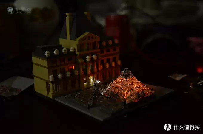 LEGO 乐高 建筑系列——卢浮宫倩影