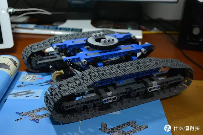 相见恨晚的“玩具 ”——LEGO 乐高 机械组42042 蓝色大吊车拼装心得和结构小究