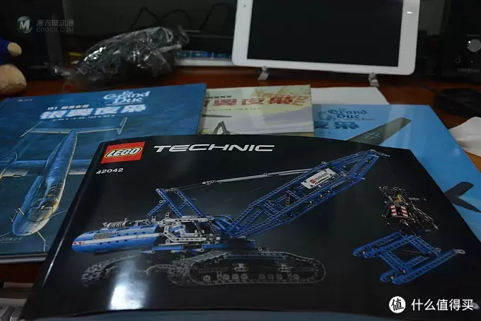 相见恨晚的“玩具 ”——LEGO 乐高 机械组42042 蓝色大吊车拼装心得和结构小究