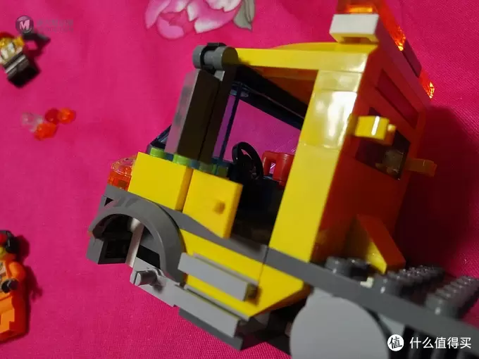 浅坑入乐高 篇二：LEGO 乐高  60073 工程搬运车