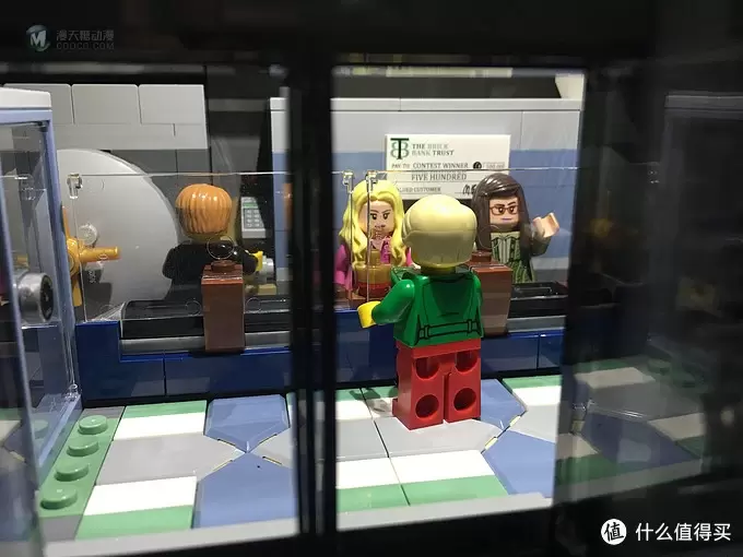 入坑只选值的：LEGO 乐高 10251 转角银行