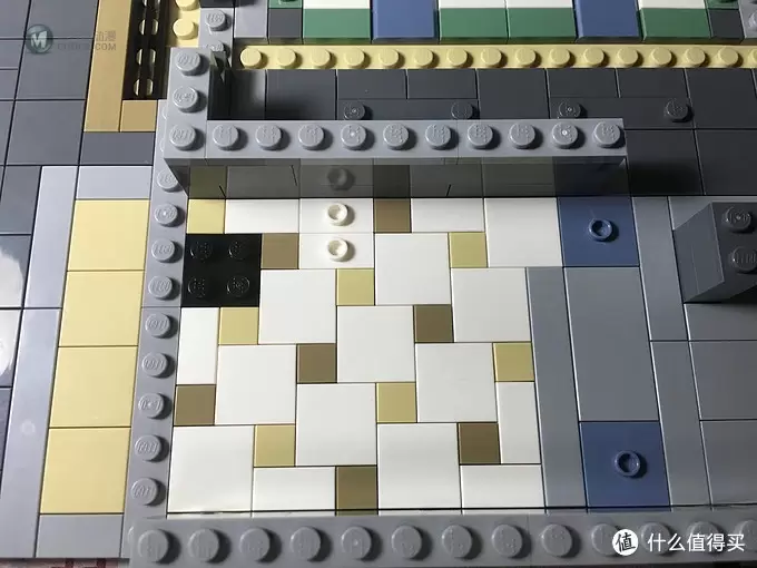 入坑只选值的：LEGO 乐高 10251 转角银行