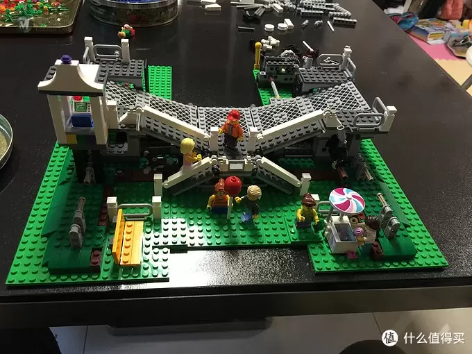 乐高是个坑 篇二：搭建的第一个 LEGO 乐高 Expert 10247 摩天轮
