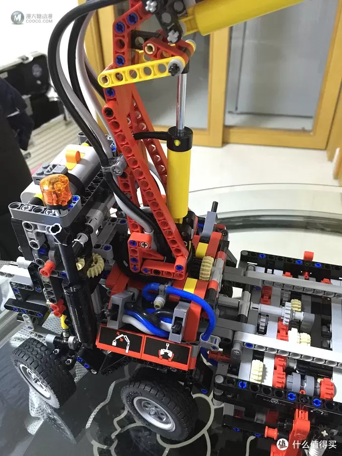 火速送达：德亚直邮 LEGO 乐高 科技系2015旗舰 42043 奔驰 Arocs 3245卡车