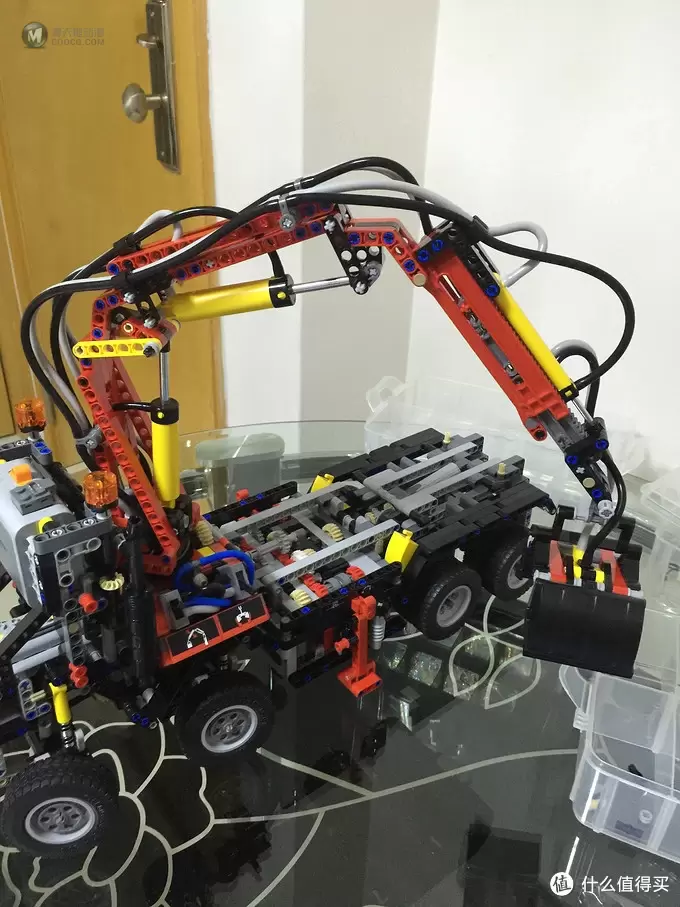 火速送达：德亚直邮 LEGO 乐高 科技系2015旗舰 42043 奔驰 Arocs 3245卡车