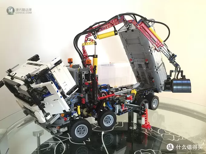 火速送达：德亚直邮 LEGO 乐高 科技系2015旗舰 42043 奔驰 Arocs 3245卡车