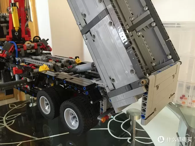 火速送达：德亚直邮 LEGO 乐高 科技系2015旗舰 42043 奔驰 Arocs 3245卡车