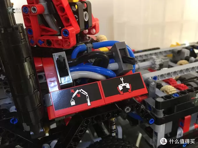 火速送达：德亚直邮 LEGO 乐高 科技系2015旗舰 42043 奔驰 Arocs 3245卡车