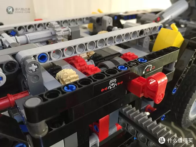 火速送达：德亚直邮 LEGO 乐高 科技系2015旗舰 42043 奔驰 Arocs 3245卡车