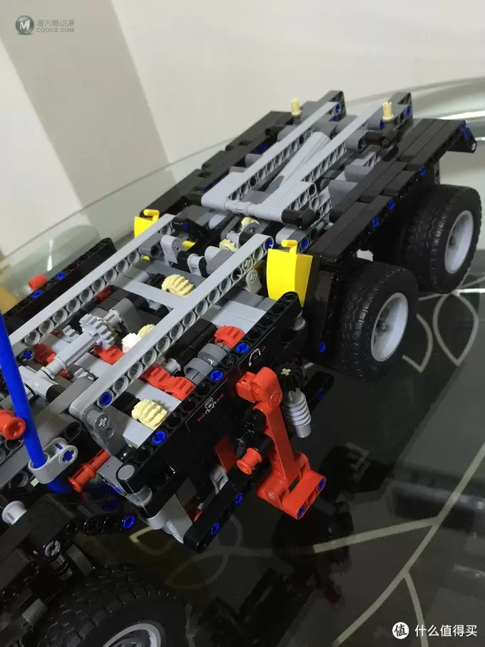 火速送达：德亚直邮 LEGO 乐高 科技系2015旗舰 42043 奔驰 Arocs 3245卡车