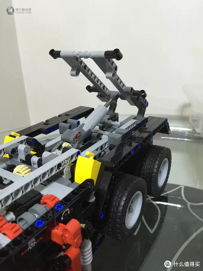 火速送达：德亚直邮 LEGO 乐高 科技系2015旗舰 42043 奔驰 Arocs 3245卡车