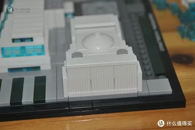 单反毁一生，LEGO穷三代 篇五十九：#本站首晒# LEGO 21018 United Nations Headquarters 联合国总部大厦