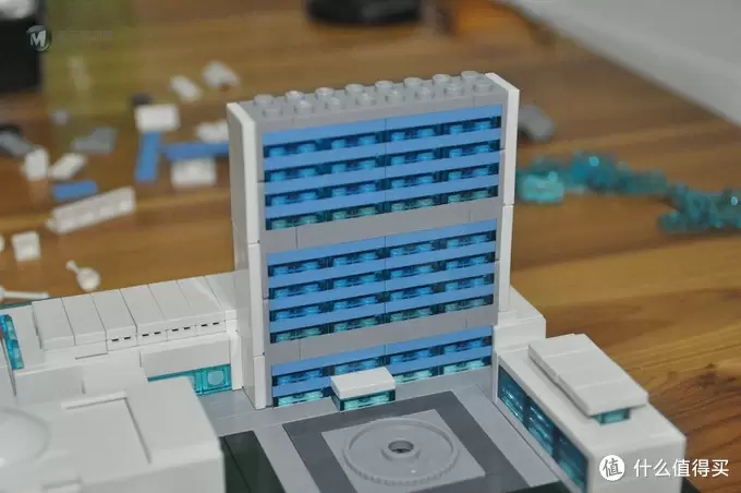 单反毁一生，LEGO穷三代 篇五十九：#本站首晒# LEGO 21018 United Nations Headquarters 联合国总部大厦