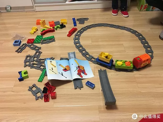 LEGO 乐高 豪华小火车套装 10508 开箱