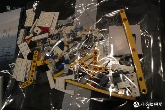 超限定套组 LEGO 乐高 4002015 德国博尔库姆岩盘海上风力发电场1（风车+自升式平台）