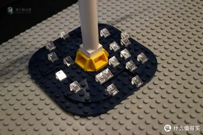 超限定套组 LEGO 乐高 4002015 德国博尔库姆岩盘海上风力发电场1（风车+自升式平台）