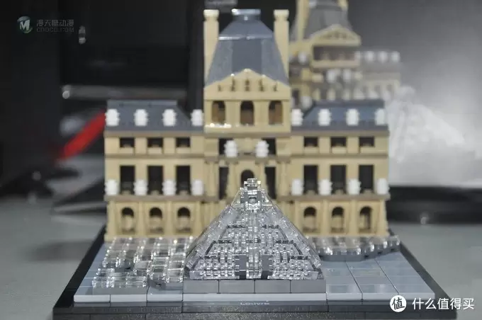 单反毁一生，LEGO穷三代 篇五十八：LEGO 21024 Architecture Louvre 卢浮宫 附亮灯改造