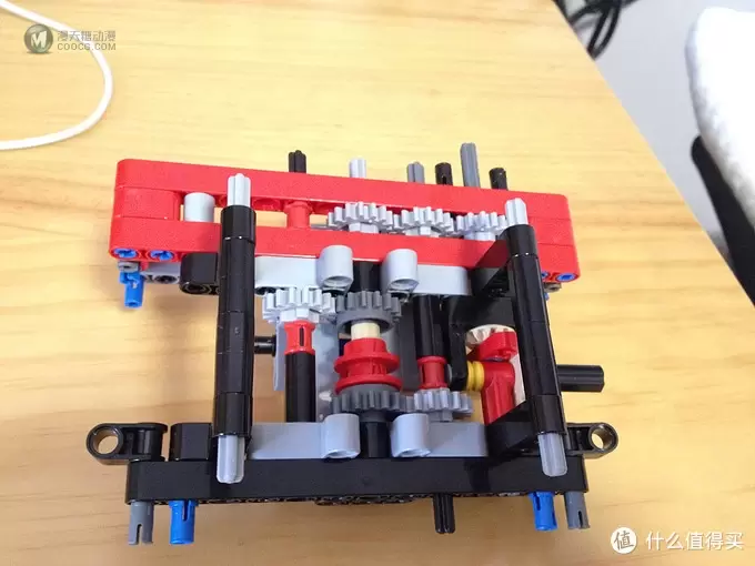 我的乐高科技坑 篇一：LEGO 乐高 TECHNIC 42029 Customized Pick up Truck