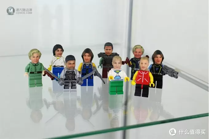 过把英雄瘾：Funky3DFaces 推出 定制版 Lego 乐高 积木人