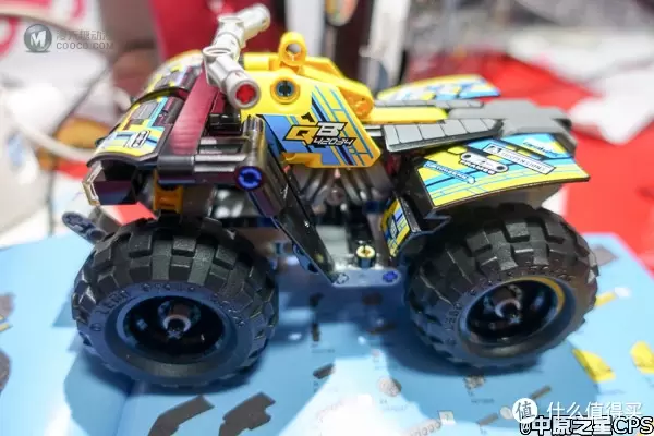 入坑我的第一批乐高1+1=3：LEGO 乐高 Technic 机械组 42034 四轮越野摩托车&42033 Technic 巅峰赛车