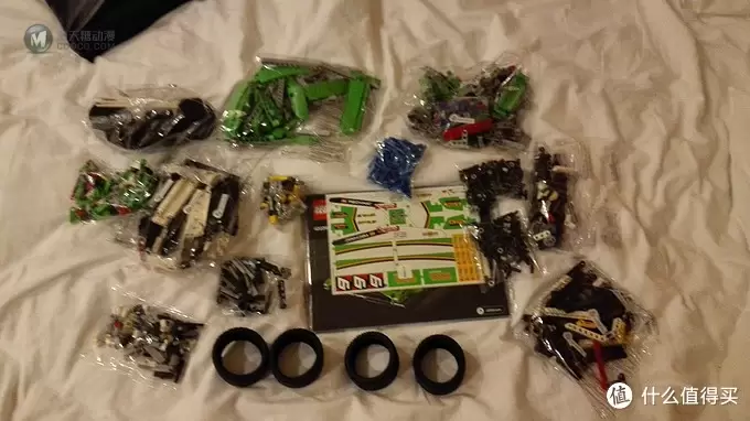 一大波LEGO科技 篇一：LEGO 乐高 机械组 42039 24小时全天候赛车