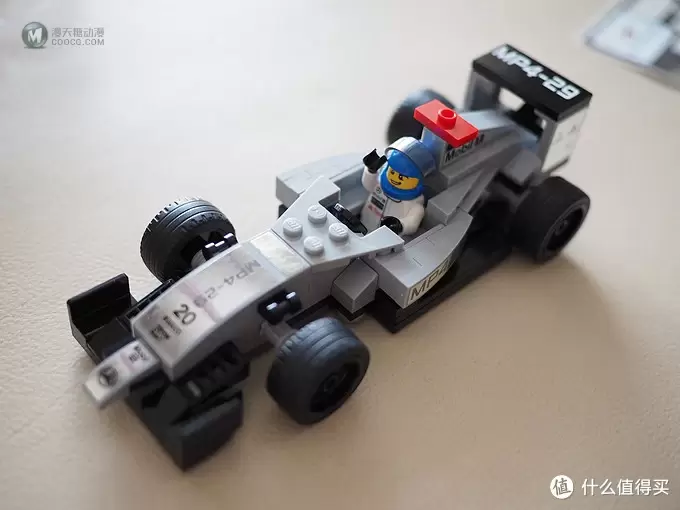 精致的乐趣 篇一：LEGO乐高 Speed Champions系列 迈凯轮-梅赛德斯加油站