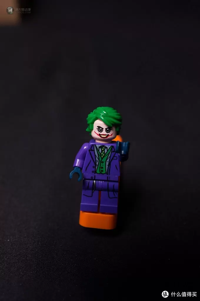 一不小心落坑里：LEGO 乐高 76023 Tumbler 蝙蝠车电影版开箱